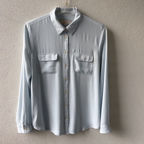 Loft Baby Blue Women’s Long Sleeve Button Up Shirt Size M Career Office Roll Tab - Picture 1 of 10